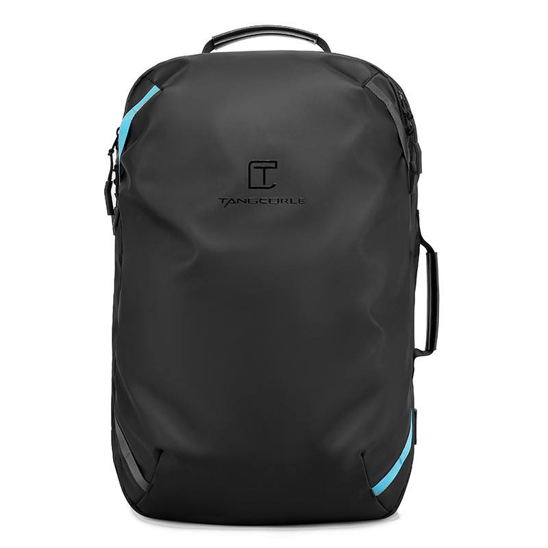 Front view of the expandable 45L vacuum-compression backpack.